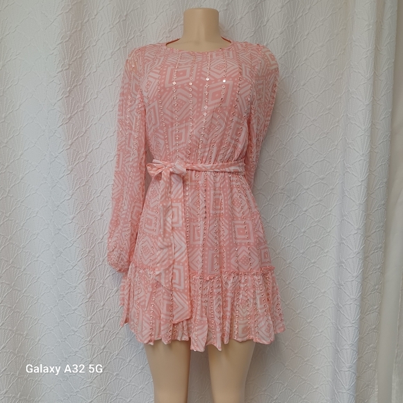 Oliphant Dresses & Skirts - Oliphant Women Size XS Pink Geometric Long Sleeve Dress
